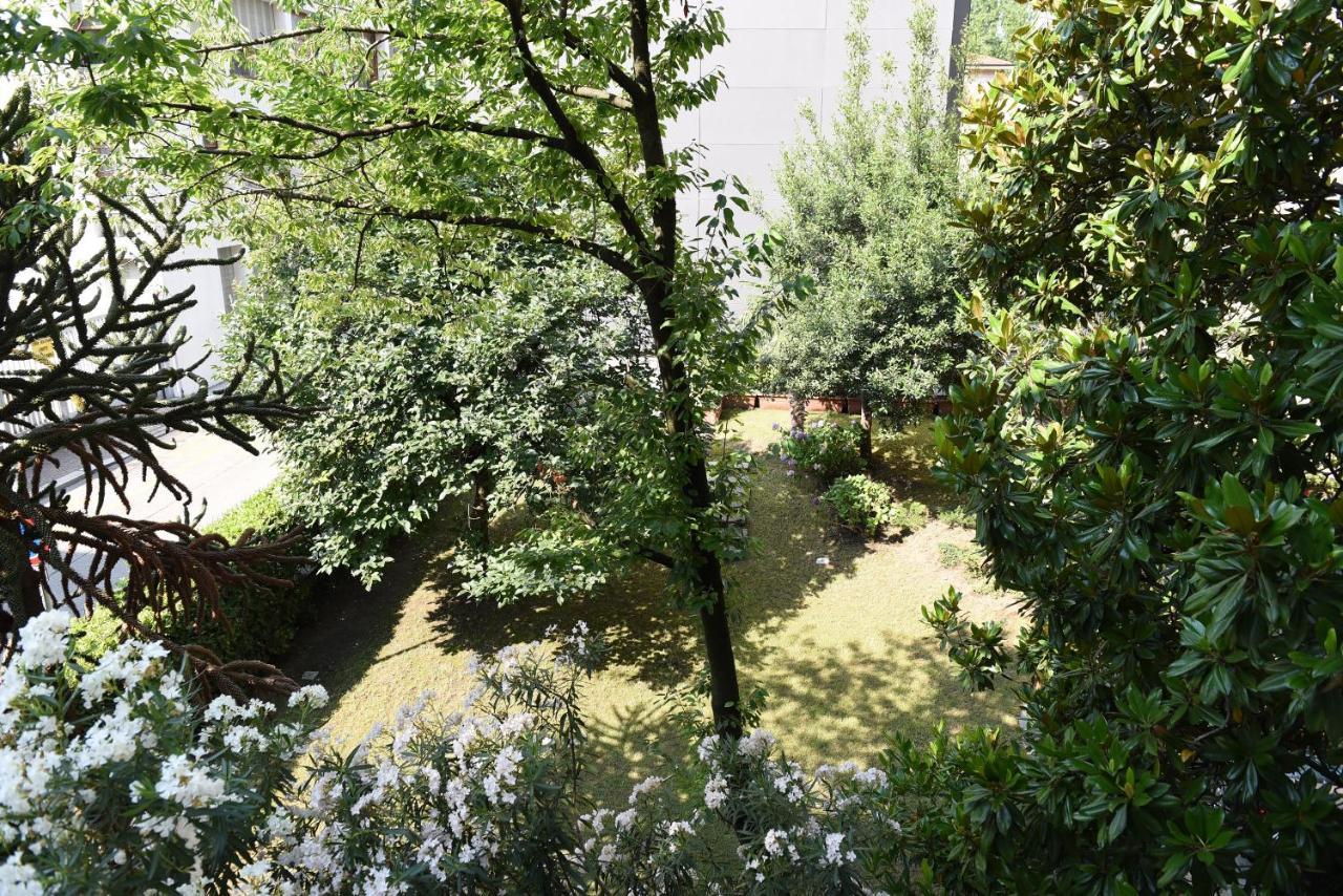 Appartamento Le Rondinelle Côme Esterno foto