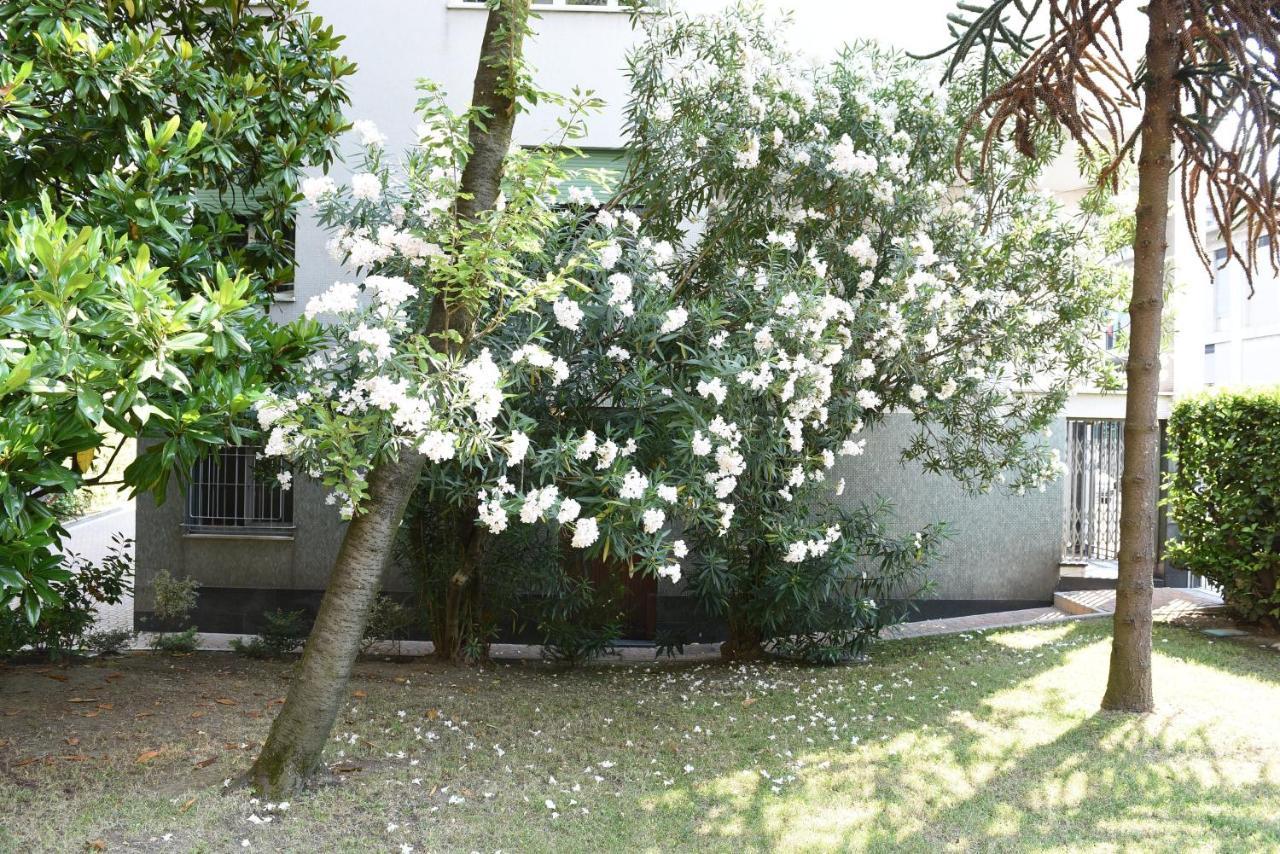 Appartamento Le Rondinelle Côme Esterno foto